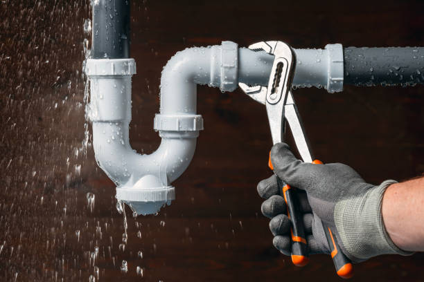 Professional Leak Detection technician working in Altamahaw, NC